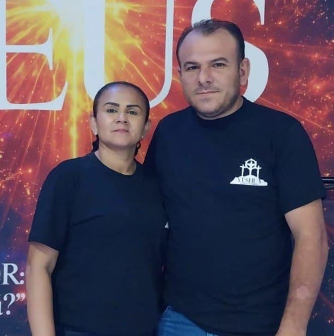 Pr. Nildo e Pra. Fernanda