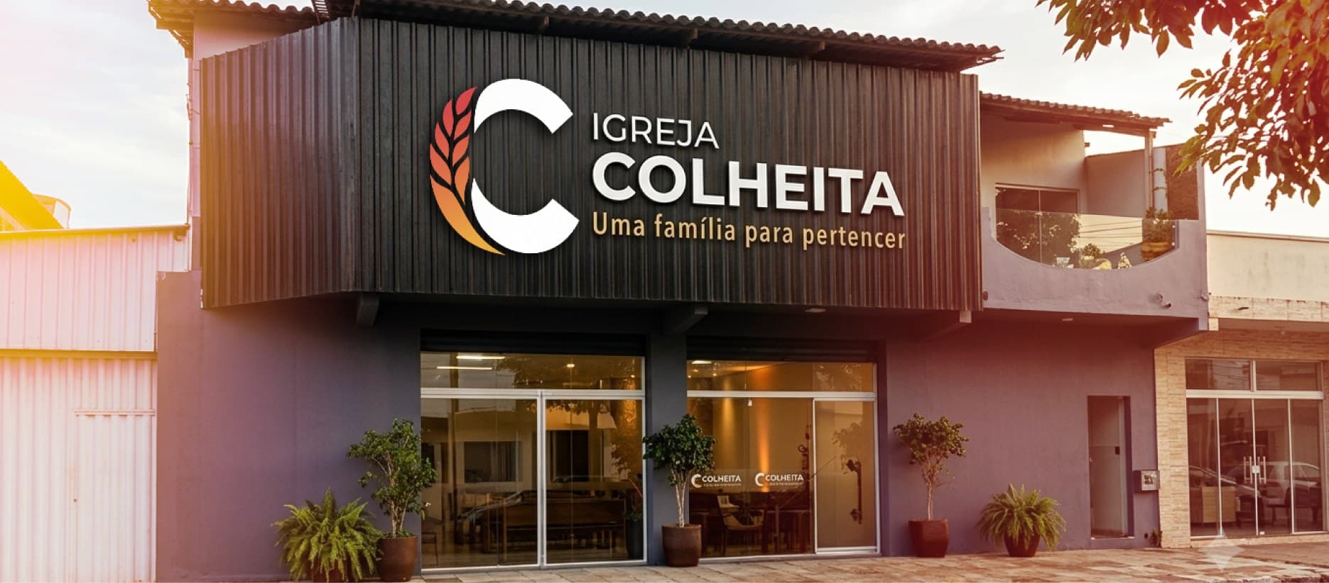 Fachada da Igreja Colheita